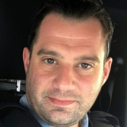 Ξεσπά φίλος του Έλληνα αστυνομικού που σκοτώθηκε στο Σικάγο: «Τον είχαν αφήσει 7 φορές ελεύθερο»