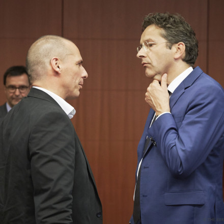 Νέο επεισόδιο «Στο Χιλιοστό»: Από το «πουλήστε την Ακρόπολη» στο χάος του 2015