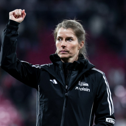 Ιστορική στιγμή στην Bundesliga: Η Μαρί-Λουίζ Έτα πανηγύρισε την πρώτη νίκη της