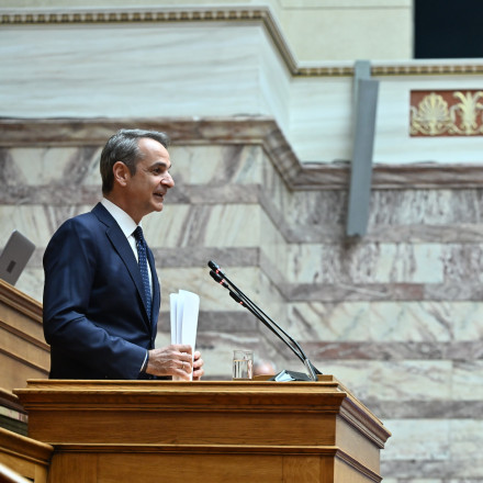 ΝΔ: Η Κοινοβουλευτική Ομάδα έκλεισε την «πληγή» του ΟΠΕΚΕΠΕ αλλά άνοιξε «μέτωπο» με υπουργούς