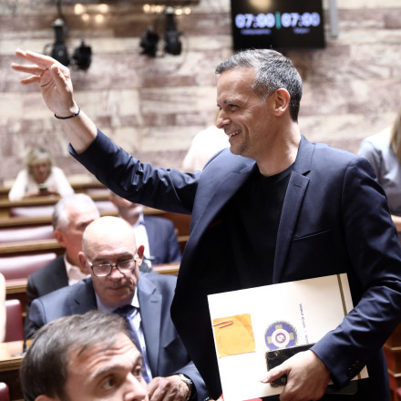 Ο Δούκας είχε γενέθλια αλλά δεν κέρασε...