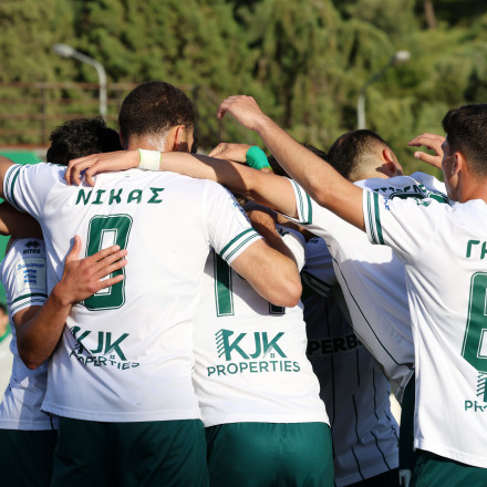 Λεβαδειακός - ΟΦΗ 3-2: Με ανατροπή στο φινάλε κρατήθηκε στην 5η θέση