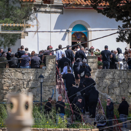 «Συγγνώμη για όσα δεν κάναμε»: Το σπαραχτικό αντίο του μητροπολίτη Ρεθύμνης για τον 21χρονο Νικήτα