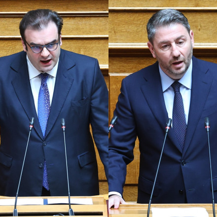 Μπρα ντε φερ Πιερρακάκη-Ανδρουλάκη: «Καρφιά» για τον Τσίπρα και «τοξικότητα» για τη δεύτερη θέση