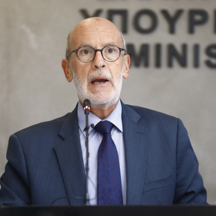 Υποκλοπές: Δεν θα πάει στην επιτροπή Θεσμών και Διαφάνειας ο Κωνσταντίνος Τζαβέλλας