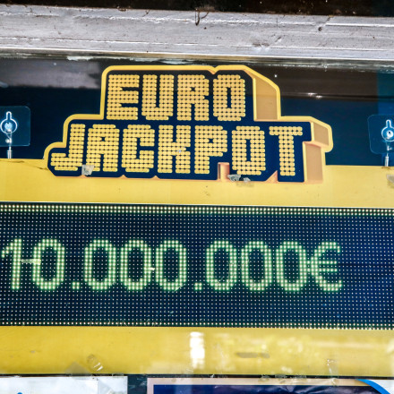 Κλήρωση Eurojackpot 233: Αυτοί είναι οι αριθμοί που κερδίζουν 10 εκατομμύρια ευρώ