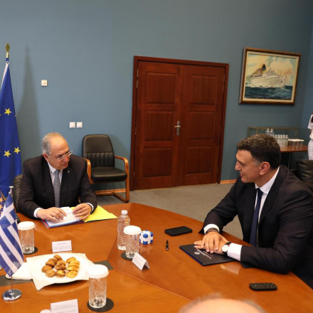 Παρέμβαση από την ΕΕ ζητά ο Κικίλιας για την παράνομη αλιεία Τούρκων ψαράδων στο Αιγαίο
