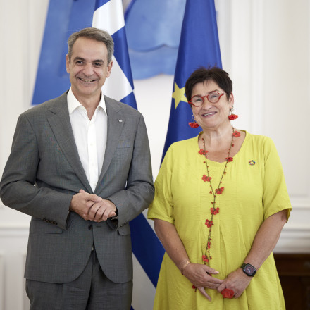 Συνάντηση Μητσοτάκη με την Πέτρα Μπάιρ στο Μαξίμου - Τι συζητήθηκε
