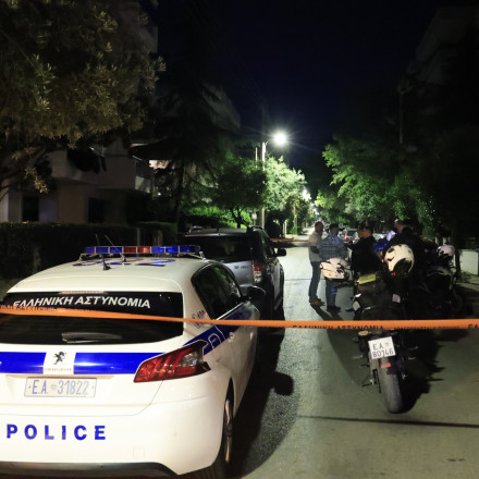 Το παρασκήνιο της οικογενειακής τραγωδίας στον Χολαργό - «Με ζήλευε παθολογικά» λέει η 53χρονη