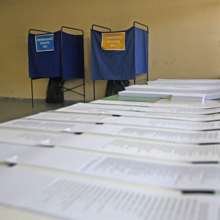 Νέα δημοσκόπηση: Παγιώνεται 2ο το ΠΑΣΟΚ -  Τι δείχνει για κυβέρνηση, Κασσελάκη