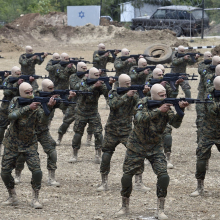 Ποια είναι η Χεζμπολάχ και γιατί αποτελεί τον μεγαλύτερο «πονοκέφαλο» του Ισραήλ