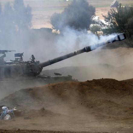 Ώρα μηδέν για τη Γάζα – Επιδρομές από τον ισραηλινό στρατό – «70 νεκροί κατά την εκκένωση» λέει η Χαμάς