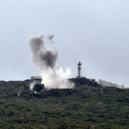 Τρόμος στο κεντρικό Ισραήλ: Ηχούν σειρήνες – Διακόπηκε η συνεδρίαση του κοινοβουλίου – Εκκένωση 28 χωριών στα σύνορα με Λίβανο