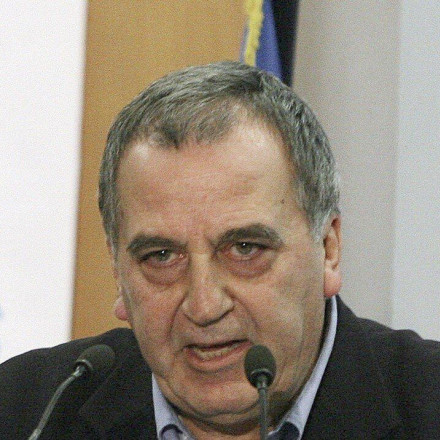 Πέθανε ο δημοσιογράφος Πάρις Καλημερίδης