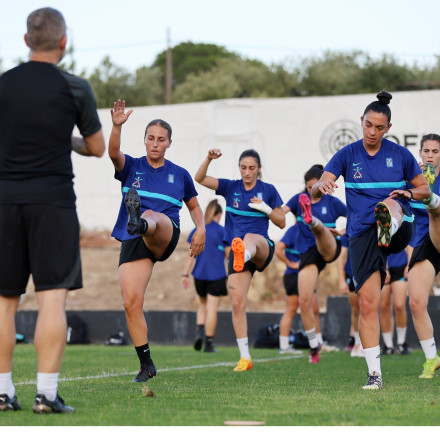 Πρώτη προπόνηση για την Εθνική Γυναικών ενόψει των αγώνων με την Ουκρανία