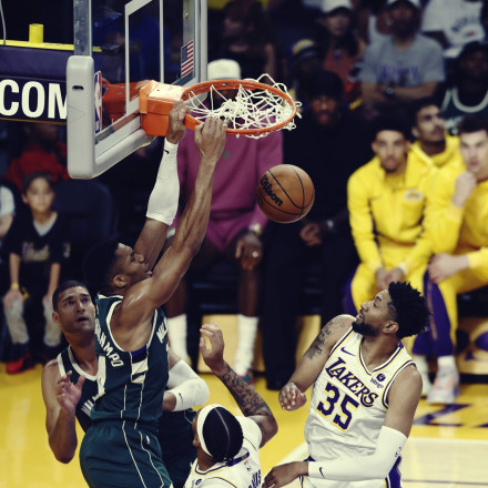 Αντετοκούνμπο: «Ακόμη είμαι λίγο σκουριασμένος, νιώθω λίγο βαρύς»