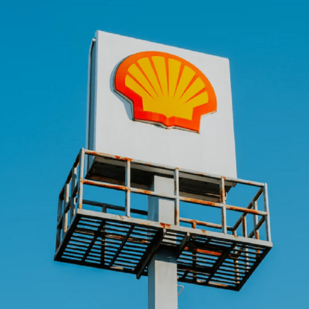 Η Qatar Energy υπέγραψε με τη Shell συμφωνία να της προμηθεύει αέριο για 27 χρόνια