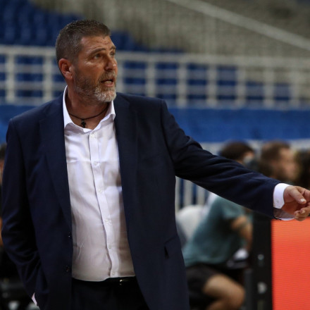 Σκαραφίγκας τέλος από το Μαρούσι, στο τιμόνι ο Λημνιάτης
