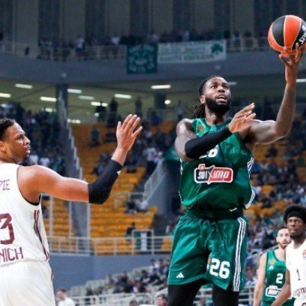 Νίκησε Μπάγερν και απουσίες ο Παναθηναϊκός