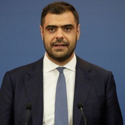 Μαρινάκης: Ο πρωθυπουργός έχει δώσει διαπιστευτήρια πλήρους συνεργασίας με τους αυτοδιοικητικούς