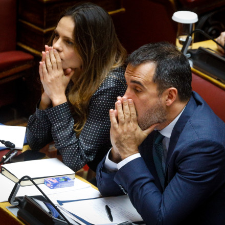 Διαλύεται η Νέα Αριστερά: Αποχωρούν Χαρίτσης, Αχτσιόγλου, Τζανακόπουλος, Ηλιόπουλος και 3 βουλευτές