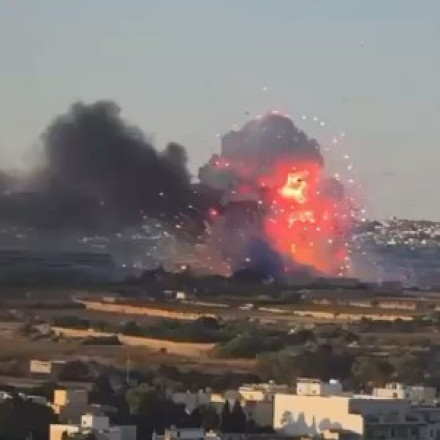 Μάλτα: Ισχυρή έκρηξη σε εργοστάσιο πυροτεχνημάτων - «Σαν να χτύπησε φορτηγό το σπίτι»