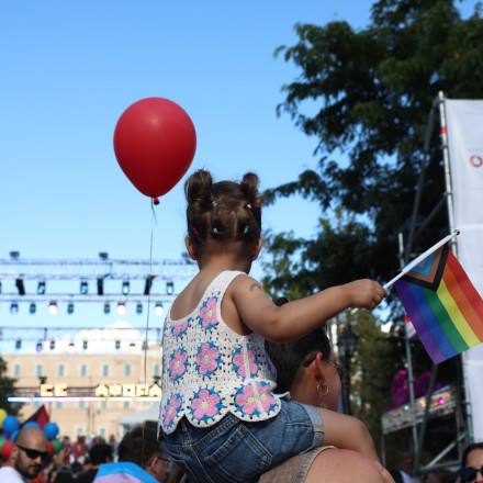 Στους ρυθμούς του Athens Pride η Αθήνα - Φωτογραφίες και βίντεο από την Πορεία Υπερηφάνειας