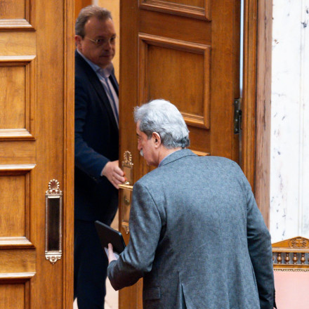 O Πολάκης ζητά την παραίτηση Φάμελλου - «Θα είμαι παρών...»