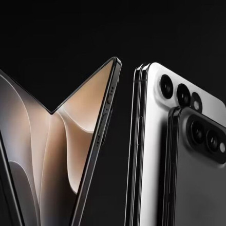 Αναλυτής: «Το iPhone Ultra θα έρθει σε περιορισμένες ποσότητες εντός του 2026»