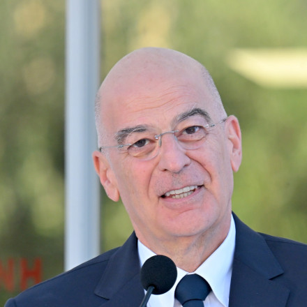 Δένδιας για Βάγια Νέστορα: «Τραγική απόδειξη για το πού μπορούν να οδηγήσουν διχασμός και τυφλή βία»