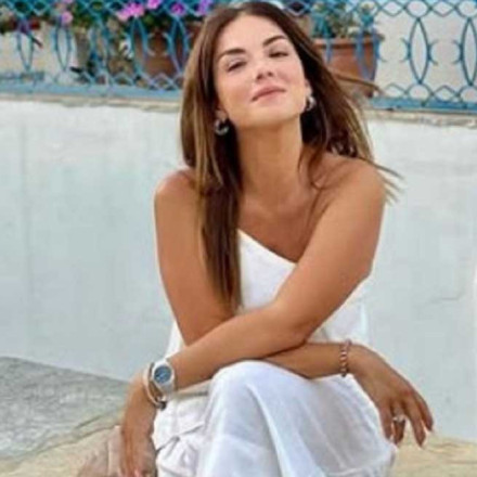 «Lost in the blue»: Η Βάσω Λασκαράκη μοιράστηκε το πιο ξεχωριστό υποβρύχιο καρέ των διακοπών της