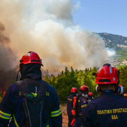 Πορτοκαλί συναγερμός για φωτιές σε 3 περιφέρειες -  Ο χάρτης της Πολιτικής Προστασίας