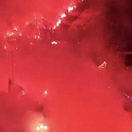 «Κάηκε» η Νάπολι για τα γενέθλια των 100 χρόνων της
