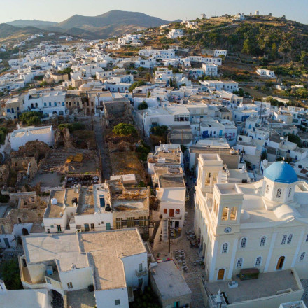 «Με το που μπήκε στο μπάνιο, τελείωσε»: Τι λέει συγγενής του 17χρονου για την τραγωδία στην Κίμωλο