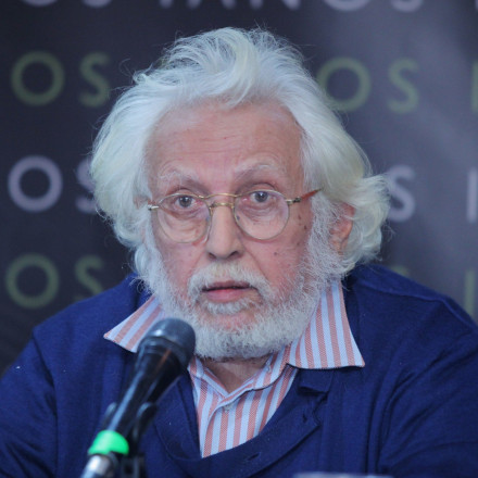 Πέθανε ο καθηγητής Γιώργος Γραμματικάκης