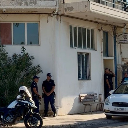 «Ρίξε, ρίξε, γιατί δεν μου ρίχνεις;»: Αυτόπτες μάρτυρες περιγράφουν το θρίλερ στο ΑΤ Μάνδρας