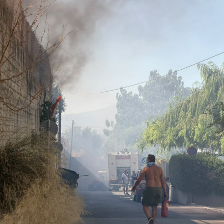 Καλύτερη η εικόνα της φωτιάς που ξέσπασε μετά την πτώση του Phantom - Μήνυμα του 112