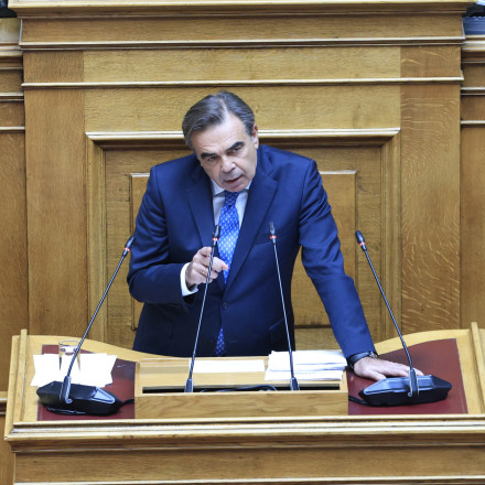 «Πόλεμος» για ΟΠΕΚΕΠΕ - Σχοινάς: «Δεν ήρθα να περνάω ύποπτες διατάξεις» - Κατέθεσε βελτιώσεις