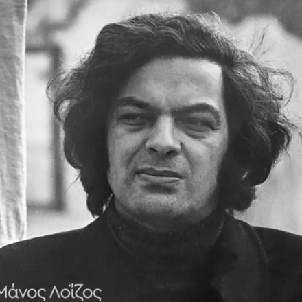 Ο Μάνος Λοΐζος «έχει τη δική του ιστορία»: Η ζωή πίσω από τα τραγούδια του