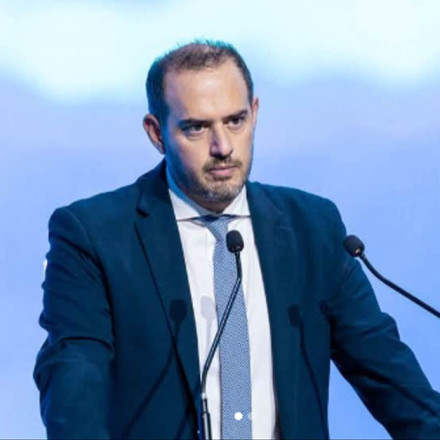 Γιώργος Κώτσηρας: Έγινε για πρώτη φορά μπαμπάς – «Καλώς μας ήρθες, μικρούλη μας»