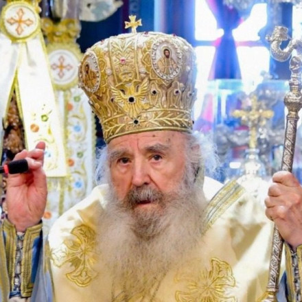 Παραιτήθηκε ο μητροπολίτης Μηθύμνης Χρυσόστομος