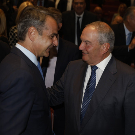 Μητσοτάκης: Από τον Καραμανλή στον Σημίτη  - Φωτορεπορτάζ από τις δύο εκδηλώσεις