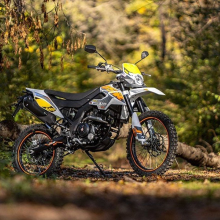 Η UM motorcycles στην EICMA 2023