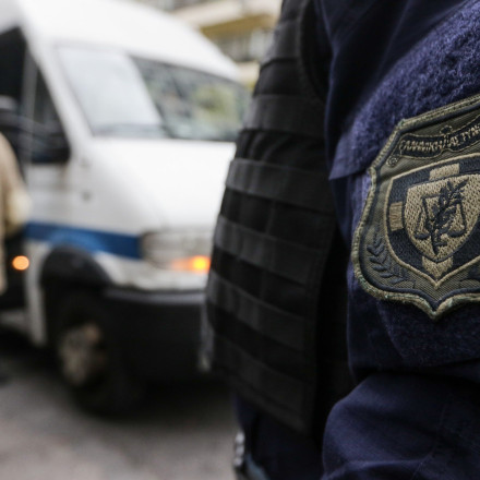 «Άδειαζαν» σπίτια στην Αττική ως «ηλεκτρολόγοι» και «τεχνικοί ασανσέρ»