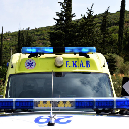 Τροχαίο ατύχημα στον Πύργο: Αυτοκίνητο έπεσε σε γκρεμό 30 μέτρων - Σώα η οδηγός