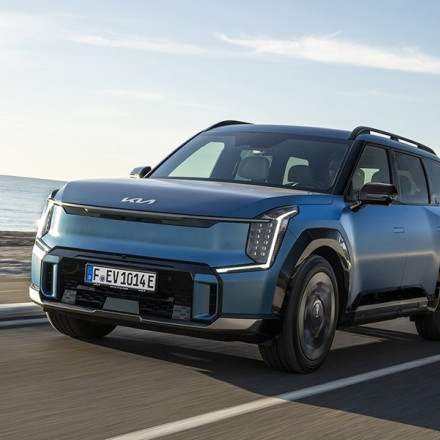 Kia EV9: Ένα ηλεκτρικό SUV από το μέλλον για το παρόν