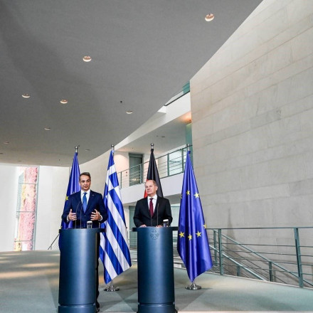 Μητσοτάκης: Η Ελλάδα από «μαύρο πρόβατο», μία από τις πιο σταθερές οικονομίες