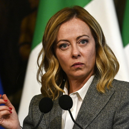 «Η Μελόνι αποτελεί έκφραση της πατριαρχικής κουλτούρας» - Τι απαντάει η ίδια