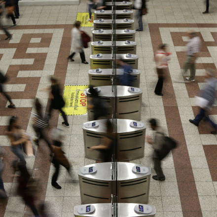 Εισιτήρια ΜΜΜ με μόνιμα χαμηλό ΦΠΑ -  13% για τουρισμό και πολιτισμό