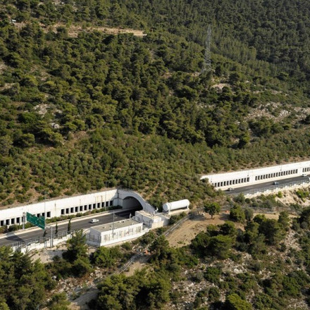 Δείτε πού και πότε κλείνει, για μερικές ώρες, η Αττική Οδός